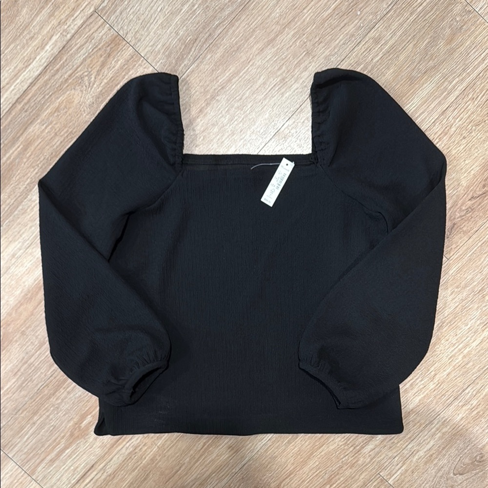 Black Long Sleeve Square Neck Top